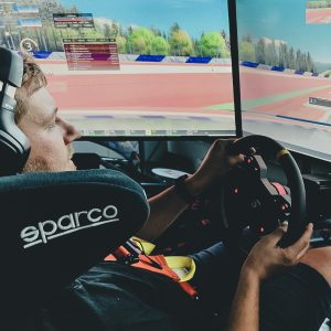 Rennsimulator fahren im Sim Racing Center